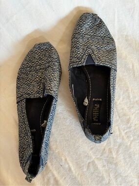 Women’s Mad Love Kasandra Slip-On Shoes, Size 8 well worn
